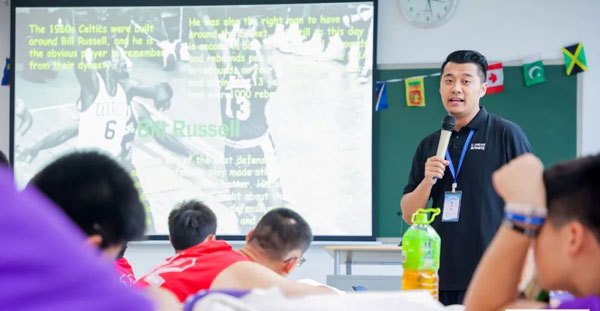 如何通过小组训练提高团队协作能力_1